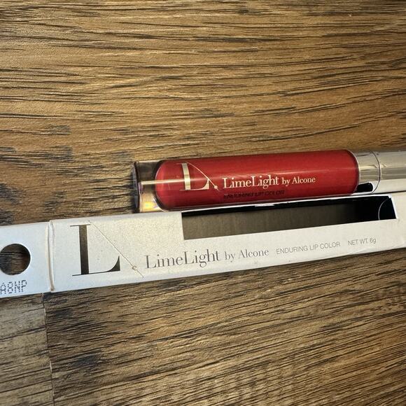Lime light LIMELIFE BY ALCONE ENDURING LIP Color ROUGE Cherry Pie NEW - Picture 1 of 4
